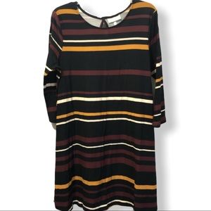 Soft stripe dress Bobbie Brooks Medium keyhole